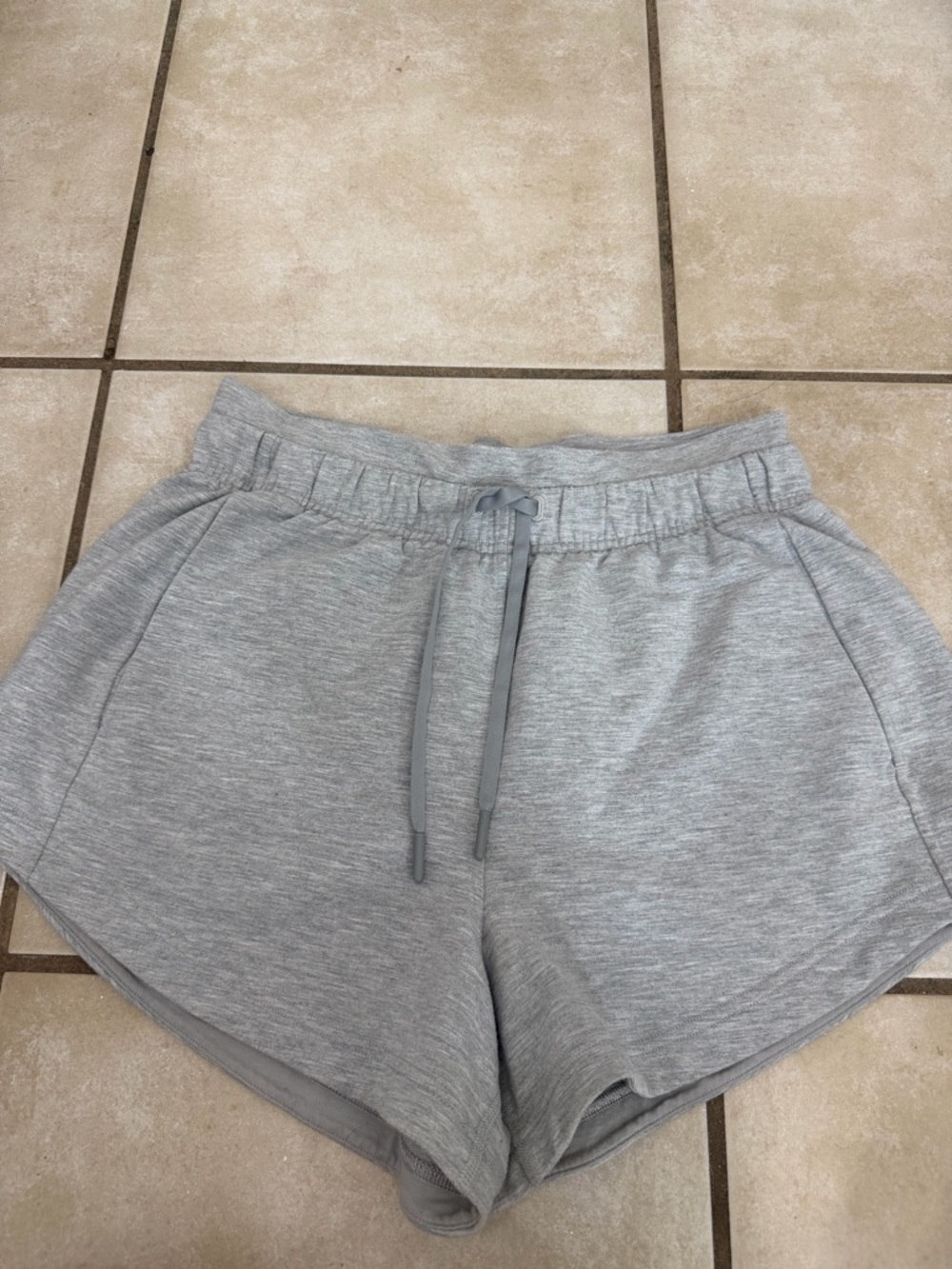 Lululemon Inner Glow High Rise Short 3”